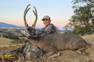 Zane's 2019 B Zone California Blacktail Buck 